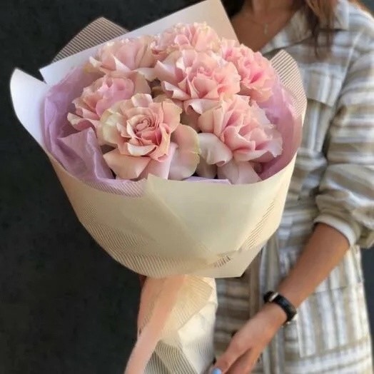 Букет цветов "Букет из розовых французских роз"